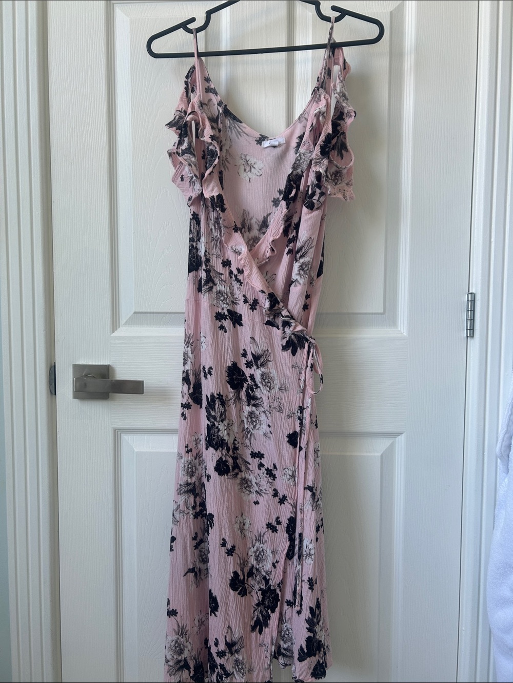 Ardene Pink Floral Wrap Midi Dress with Black Floral Print
